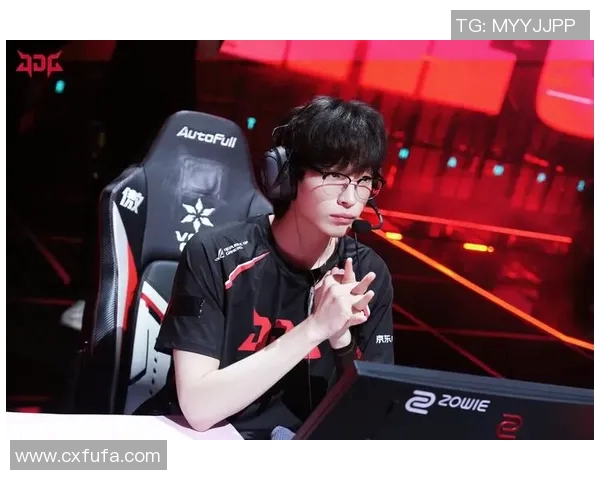 电竞比分最新和平精英战况分析JDG强势领跑TOP10团队表现揭秘